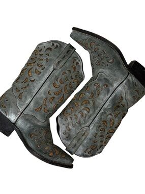 Rockin Country Collection Cowboy Boots In Teal With Brown Peekaboo Cutouts